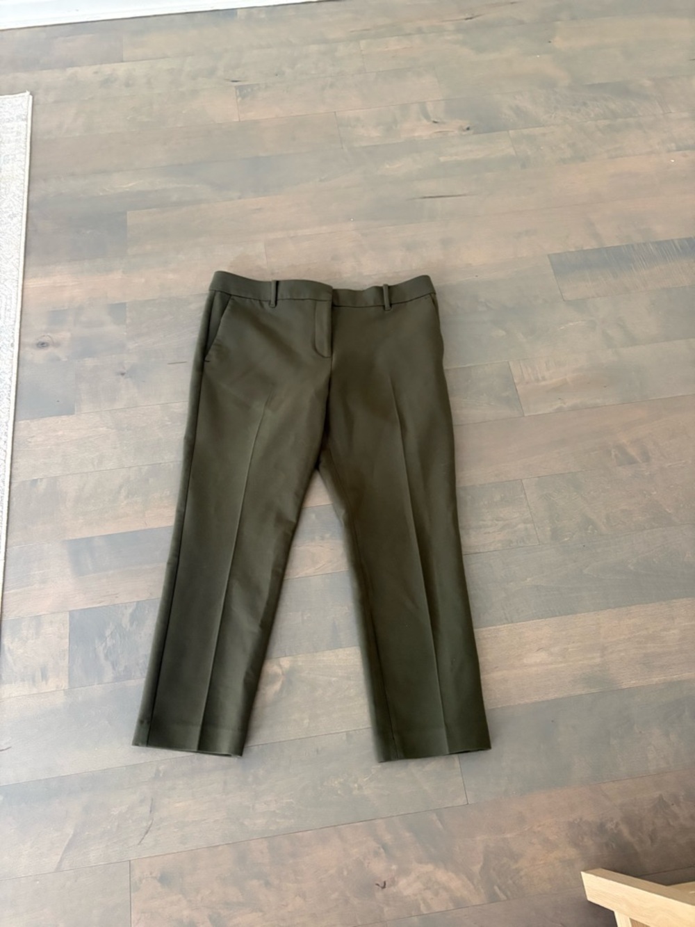 Ann Taylor Olive Green Cropped Dress Pants